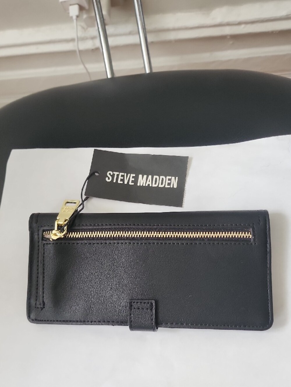 Steve Madden Black Trifold Wallet with Gold Accent - Picture 6 of 8
